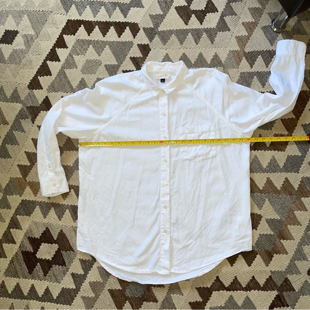 Universal Thread Raglan Button Down - Picture 6 of 6